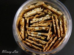 Almond Mix Nuts Biscuits.1